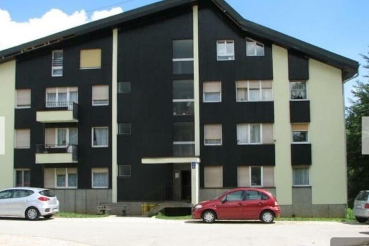 Emerald Luxury Apartments Plitvička Jezera Екстериор снимка